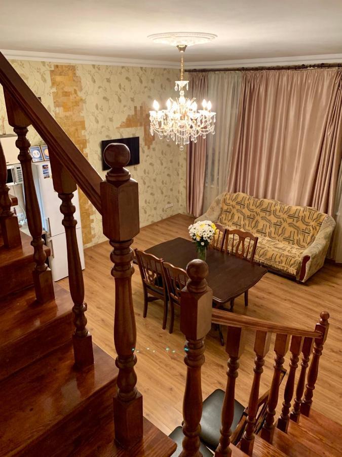אודסה Apartment On Zhukovskogo מראה חיצוני תמונה